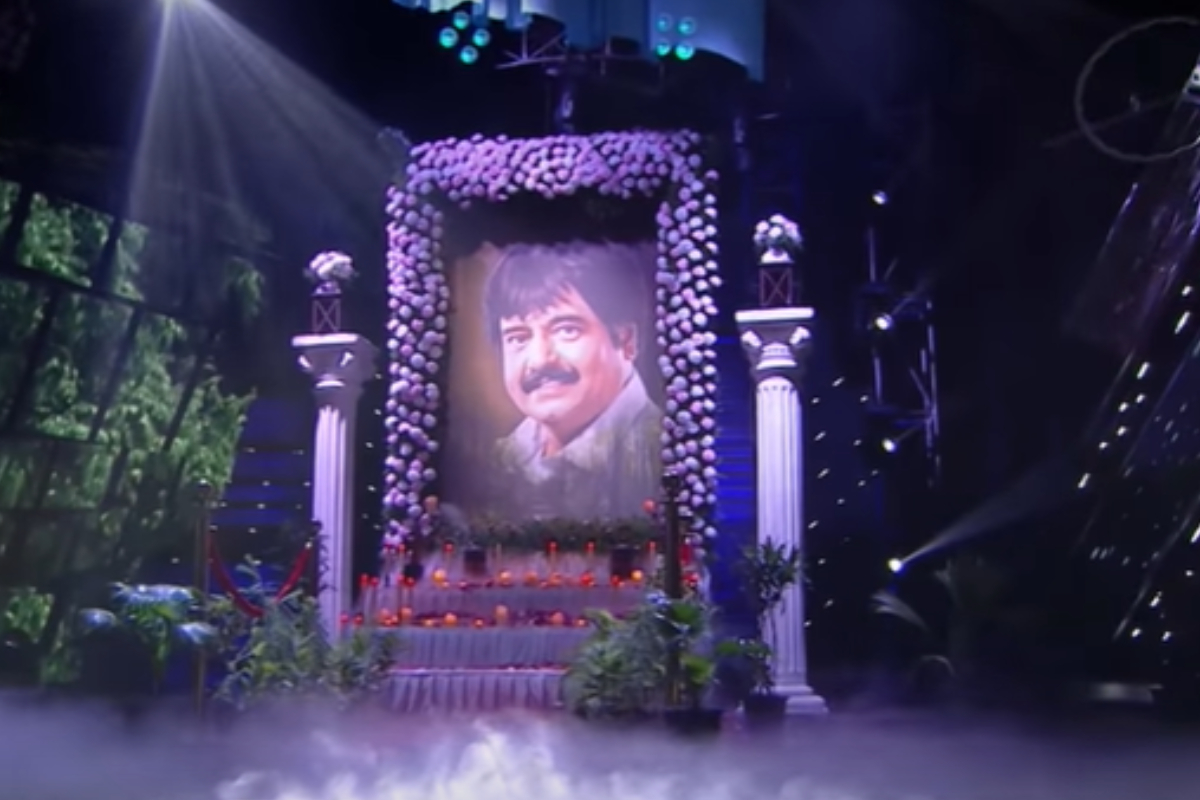 உள்ளத்தை உருக்கும் விஜய் டிவி-யின் சின்ன கலைவாணர் நிகழ்ச்சி!