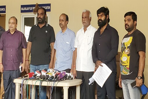 இனி ஃபெப்சி உடன் இணைந்து செயல்பட போவதில்லை: தமிழ்த் திரைப்படத் தயாரிப்பாளர்கள் சங்கம் அதிரடி அறிவிப்பு