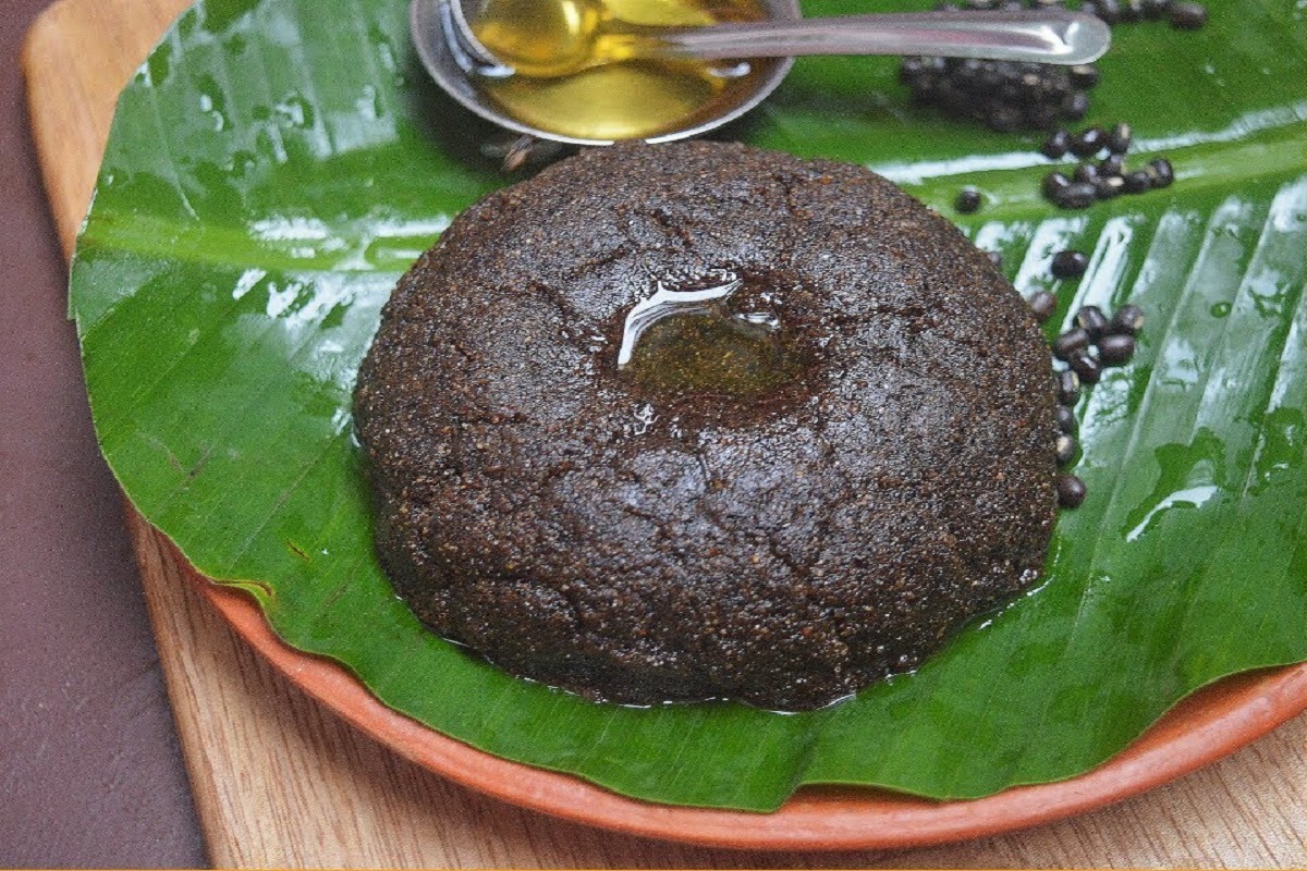 பெண்களின் கருப்பை ஆரோக்கியத்திற்கு பலன் தரும் கருப்பு உளுத்தங்களி