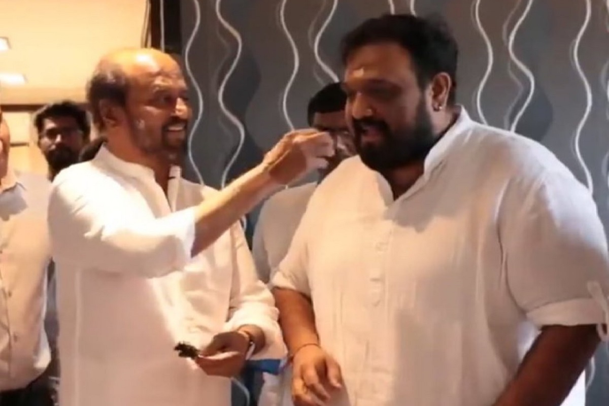 சிவா பிறந்தநாளை முன்னிட்டு அண்ணாத்த படத்தின் புதிய அப்டேட்!