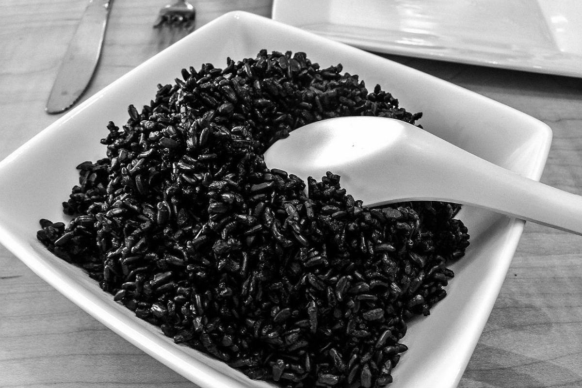 வெள்ளை அரிசி, சிவப்பு அரிசி, கருப்பு அரிசி ,பிரவுன் அரிசி – News18 தமிழ்