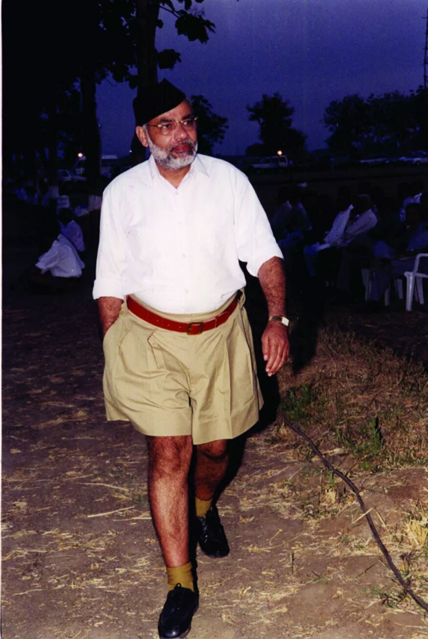  பிரதமர் மோடியின் அரிய புகைப்படங்கள்