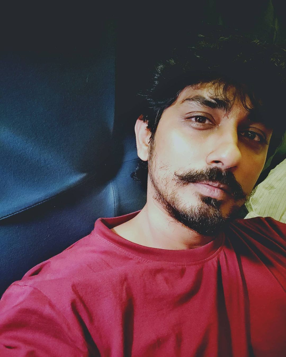  மகா சமுத்திரத்தில் நாயகிகளாக அதிதி ராவும், அனு இமானுவெலும் நடித்துள்ளனர்.