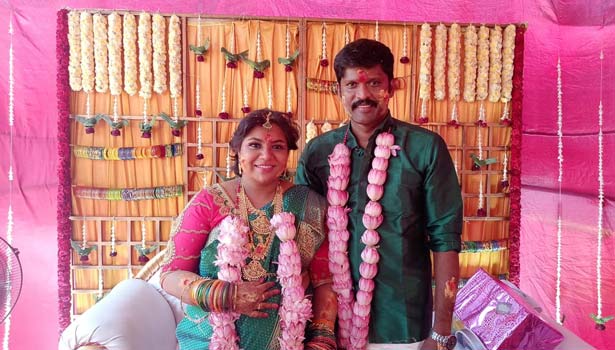 Actor Soundararaja wife Tamanna baby shower function, actor soundararaja, tamil actor soundararaja, soundararaja tamil actor, actor soundararaja age, நடிகர் செளந்திரராஜா, செளந்திரராஜா படங்கள், செளந்திரராஜா மனைவி, நடிகர் செளந்திரராஜா படங்கள்