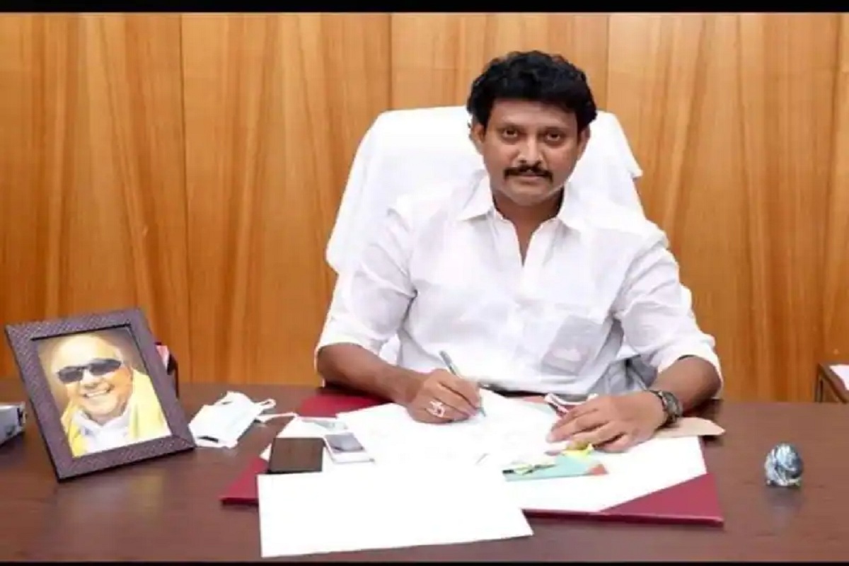 Minister Anbilmahesh poiyamozhi
