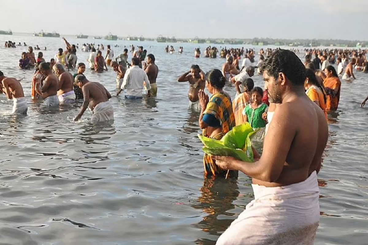 மகாளய பட்சம் 2021... வழிபட வேண்டிய முறை..