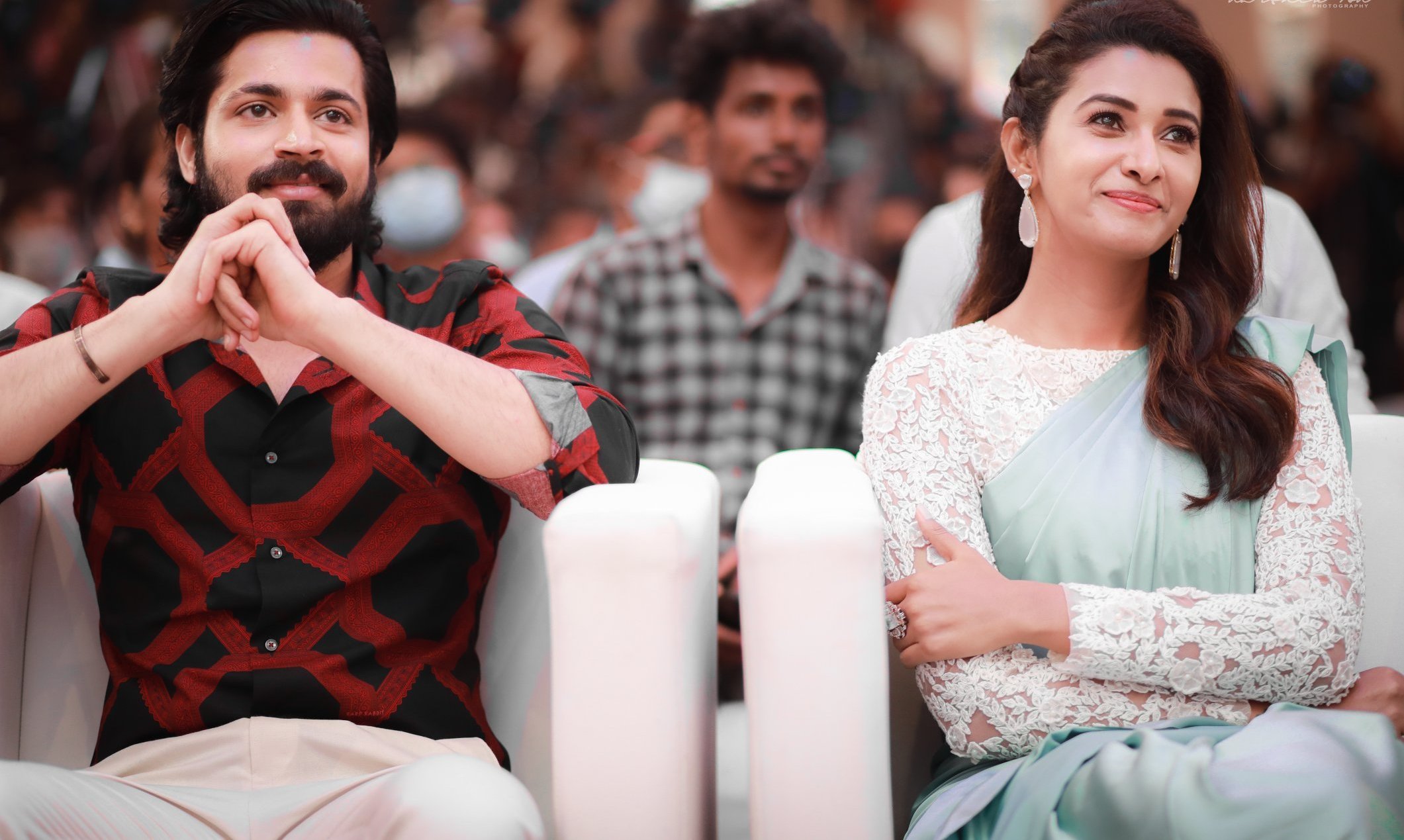  நடிகை ப்ரியா பவானி சங்கர் பேசுகையில், இந்தப் படம் அனைவருக்கும் திருப்தி தந்த படம், ஹரிஷ் நல்ல ஒத்துழைப்பு தந்தார் என்றார்.