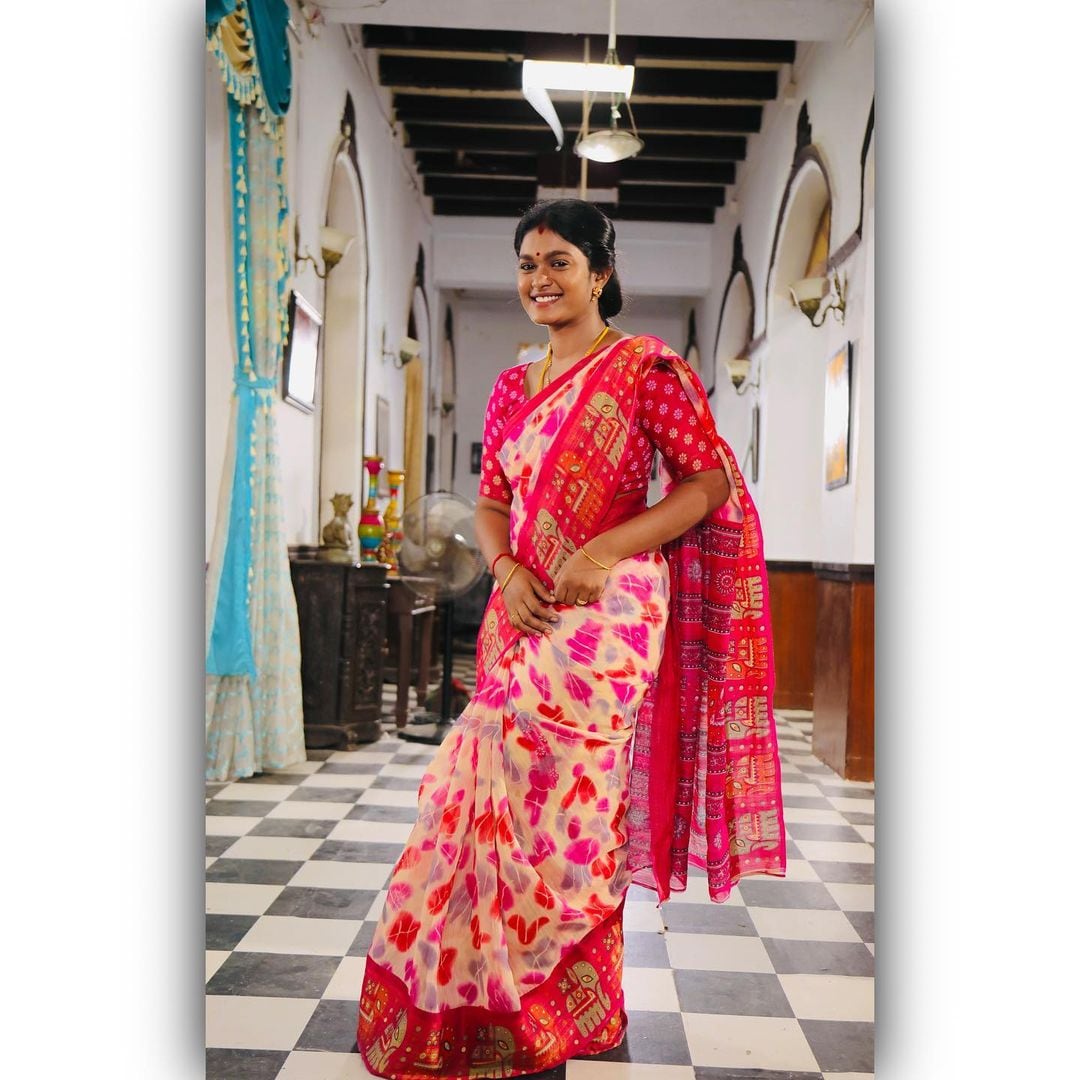Nakshatra replacing Roshni Haripriyan in Vijay TV Bharathi Kannamma serial, zee tamil nakshatra, zee tamil actress nakshatra, natchathira, natchathira actress, bharathi kannamma nakshathra, நடிகை நக்ஷத்ரா, சீரியல் நடிகை நக்ஷத்ரா, பாரதி கண்ணம்மா நக்ஷத்ரா, Roshni Haripriyan quits Vijay TV Bharathi Kannamma serial, Vijay TV Bharathi Kannamma, roshni haripriyan, roshni haripriyan quits bharathi kannamma, பாரதி கண்ணம்மா ரோஷினி ஹரிப்ரியன், roshni haripriyan bharathi kannamma, roshni haripriyan marriage photos, roshni haripriyan phone number, roshni haripriyan salary, roshni haripriyan movie list, roshni haripriyan marriage, roshni haripriyan instagram, ரோஷ்னி ஹரிப்ரியன், ரோஷ்னி ஹரிப்ரியன் பாரதி கண்ணம்மா, ரோஷ்னி ஹரிப்ரியன் திருமண புகைப்படங்கள், ரோஷ்னி ஹரிப்ரியன் தொலைபேசி எண், ரோஷ்னி ஹரிப்ரியன் சம்பளம், ரோஷ்னி ஹரிப்ரியன் இன்ஸ்டாகிராம், roshni haripriyan wikipedia, roshni haripriyan hd images, bharathi kannamma today episode, bharathi kannamma live streaming, Vijay TV Bharathi Kannamma Serial, baharathi kannamma Latest Update, bharathi kannamma hotstar, பாரதி கண்ணம்மா சீரியல், விஜய் டிவி பாரதி கண்ணம்மா, பாரதி கண்ணம்மா சீரியல் ப்ரோமோ