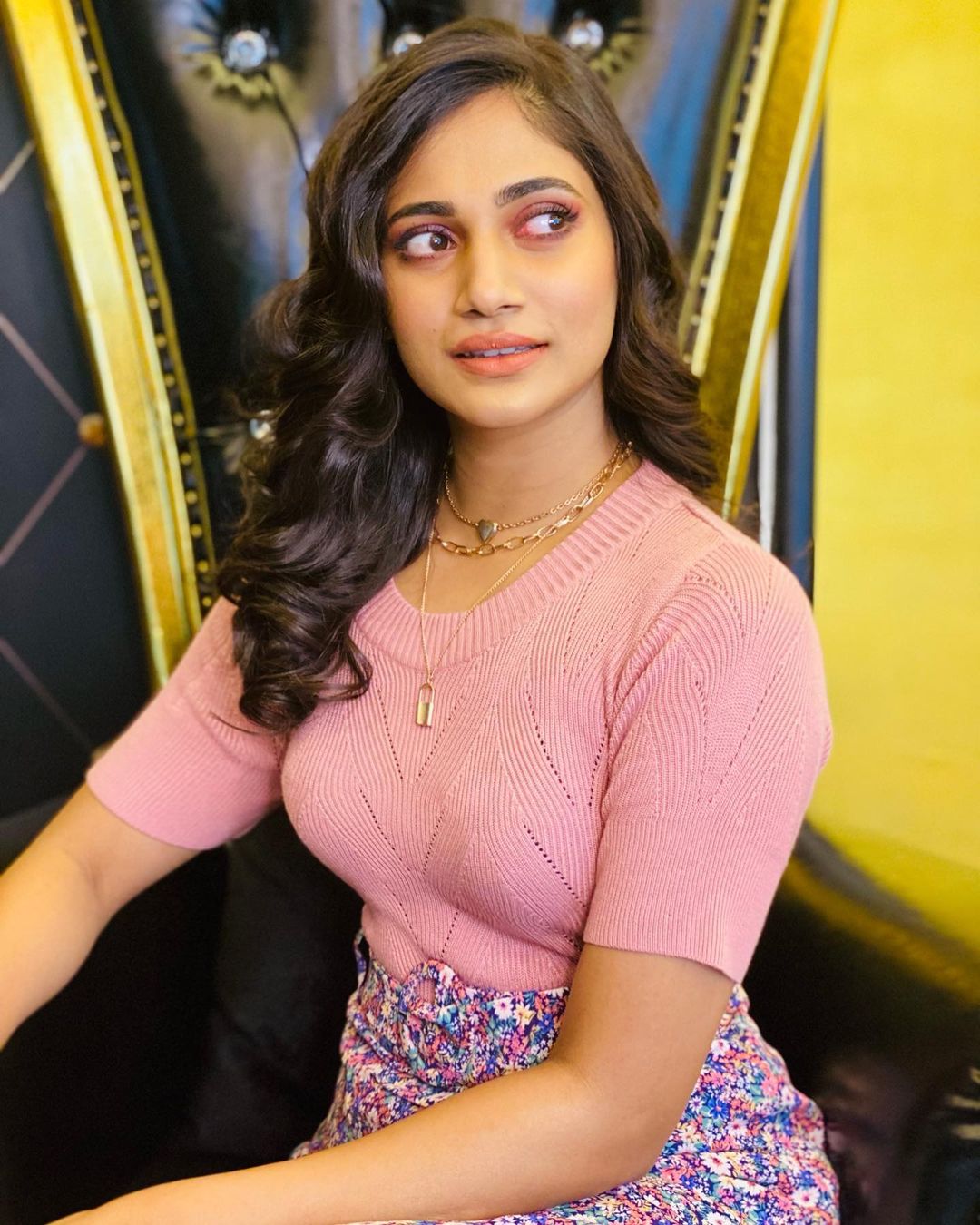  நடிகை லாஸ்லியா ( Image : Instagram @losliyamariya96 )