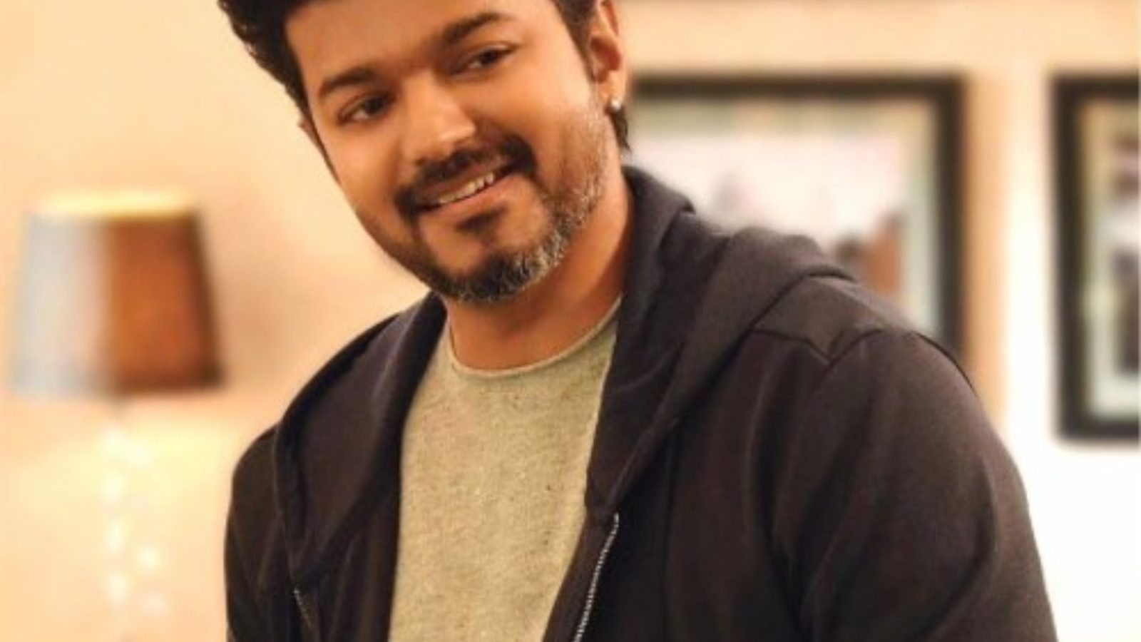 விஜய் படத்தைப் பார்த்து மலையாள சினிமா ஏன் பயப்படுகிறது?