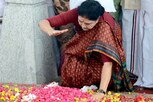 இன்னும் 9 நாள் தான் இருக்கு... சசிகலாவின் அதிரடி திட்டம்!
