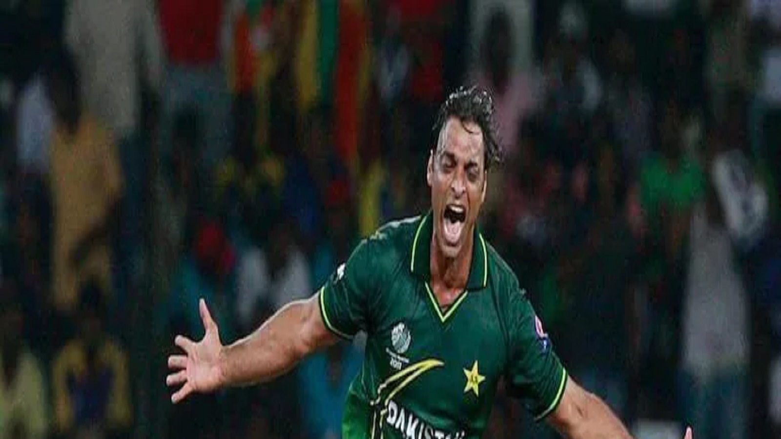 தொடர் நாயகன் விருதை வார்னருக்கா கொடுப்பது?- அநியாயம்- புலம்பும் ஷோயப் அக்தர்