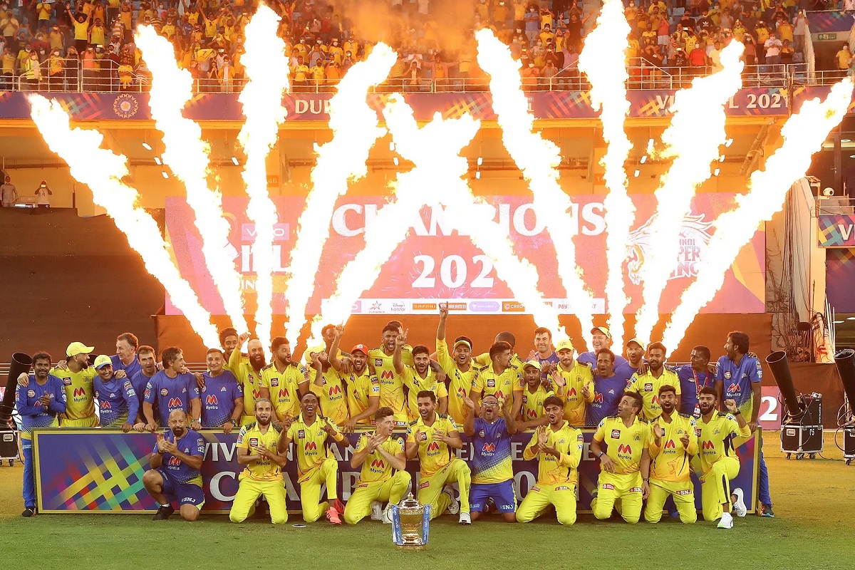  ஐபிஎல் 2022 தொடரில் சிஎஸ்கே 27 ரன்கள் வித்தியாசத்தில் வெற்றி பெற்று 4-வது முறையாக சாம்பியன் பட்டத்தை தட்டி சென்றது.