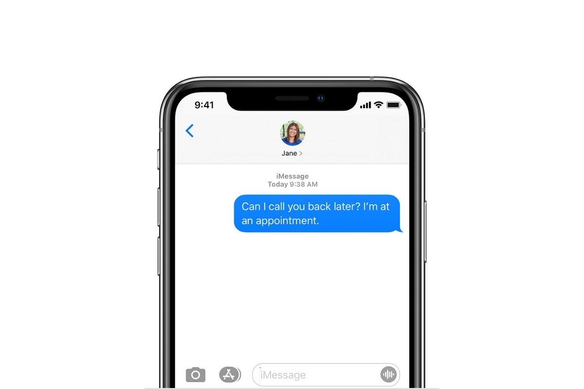  3. ஐ மெசேஜஸ் (iMessages) : ஆப்பிள் ஐபோன் யூசர்களுக்கு சிறந்த செயலி ஐ மெசேஜ். ஆப்பிள் ஸ்மார்ட்போன் யூசர்கள், இந்த செயலியைப் பயன்படுத்தி மற்றவர்களுக்கு இலவசமாக மெசேஜ் அனுப்பிக் கொள்ளலாம். யூசர்களின் நம்பிக்கைக்கு உகந்த வகையில் அனைத்து பாதுகாப்பு அம்சங்களையும் கொண்டுள்ளது.