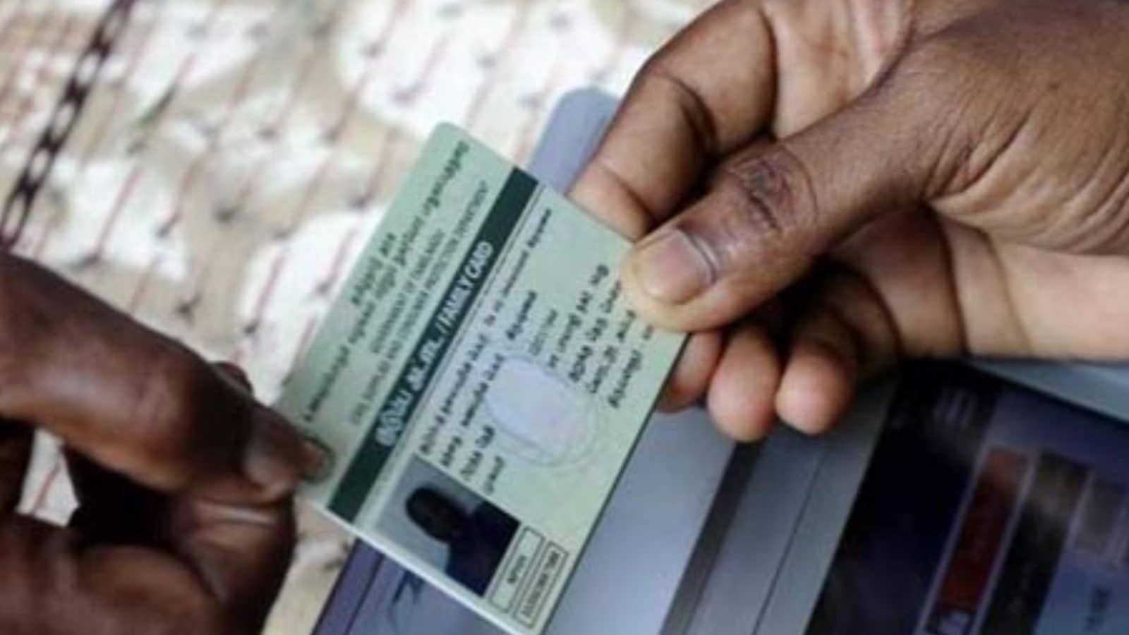 அரசிடம் இருந்து உத்தரவு வந்ததும் பொங்கல் பரிசு தொகுப்புகள் விநியோகிக்கப்படும்!