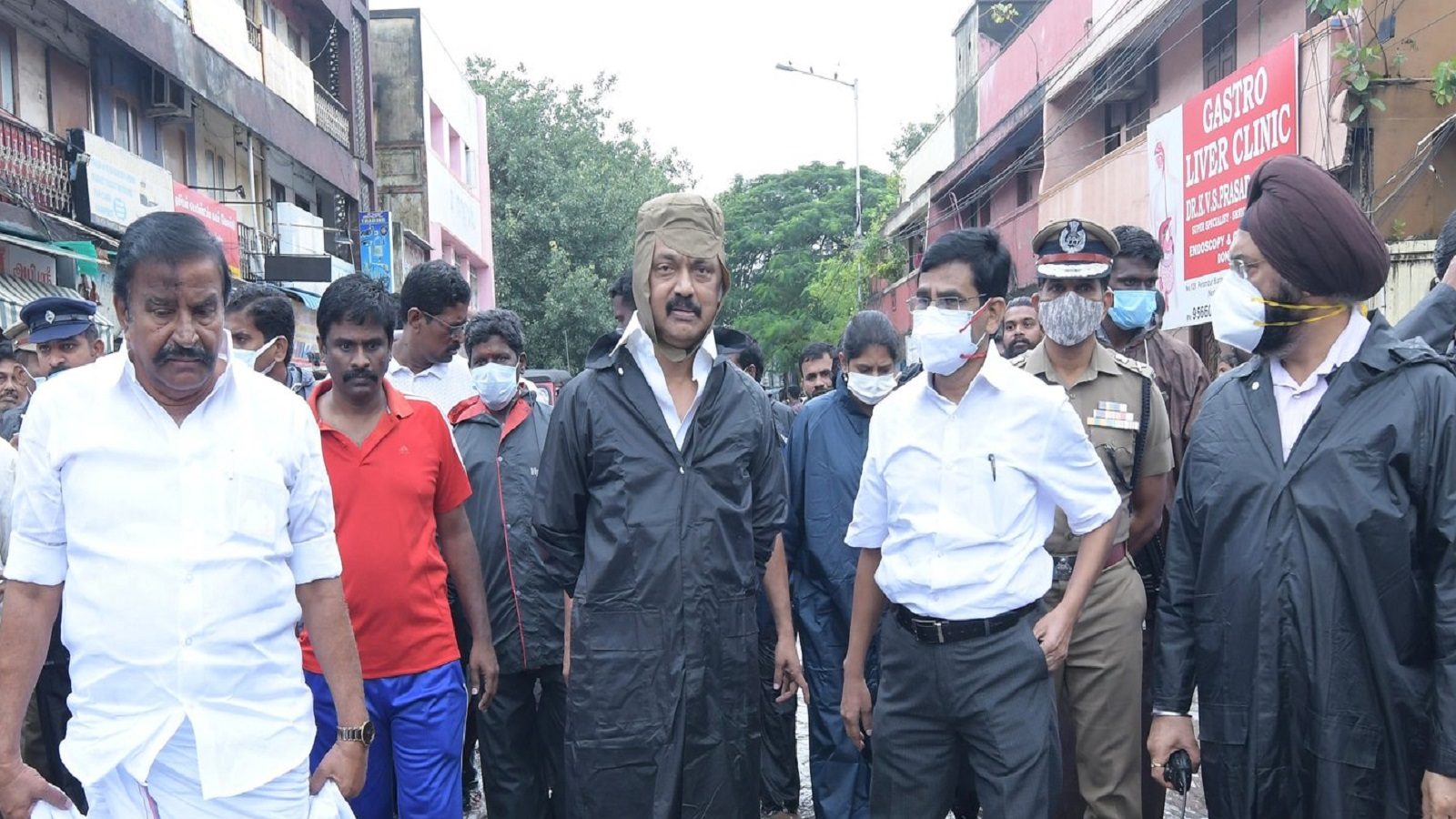 டெல்டா மாவட்டங்களில் பயிர்‌ சேத விவரங்களைப்‌ பார்வையிட்டு அறிக்கை அளிக்க அமைச்சர்கள்‌ குழு அமைப்பு: முதல்வர் அறிவிப்பு