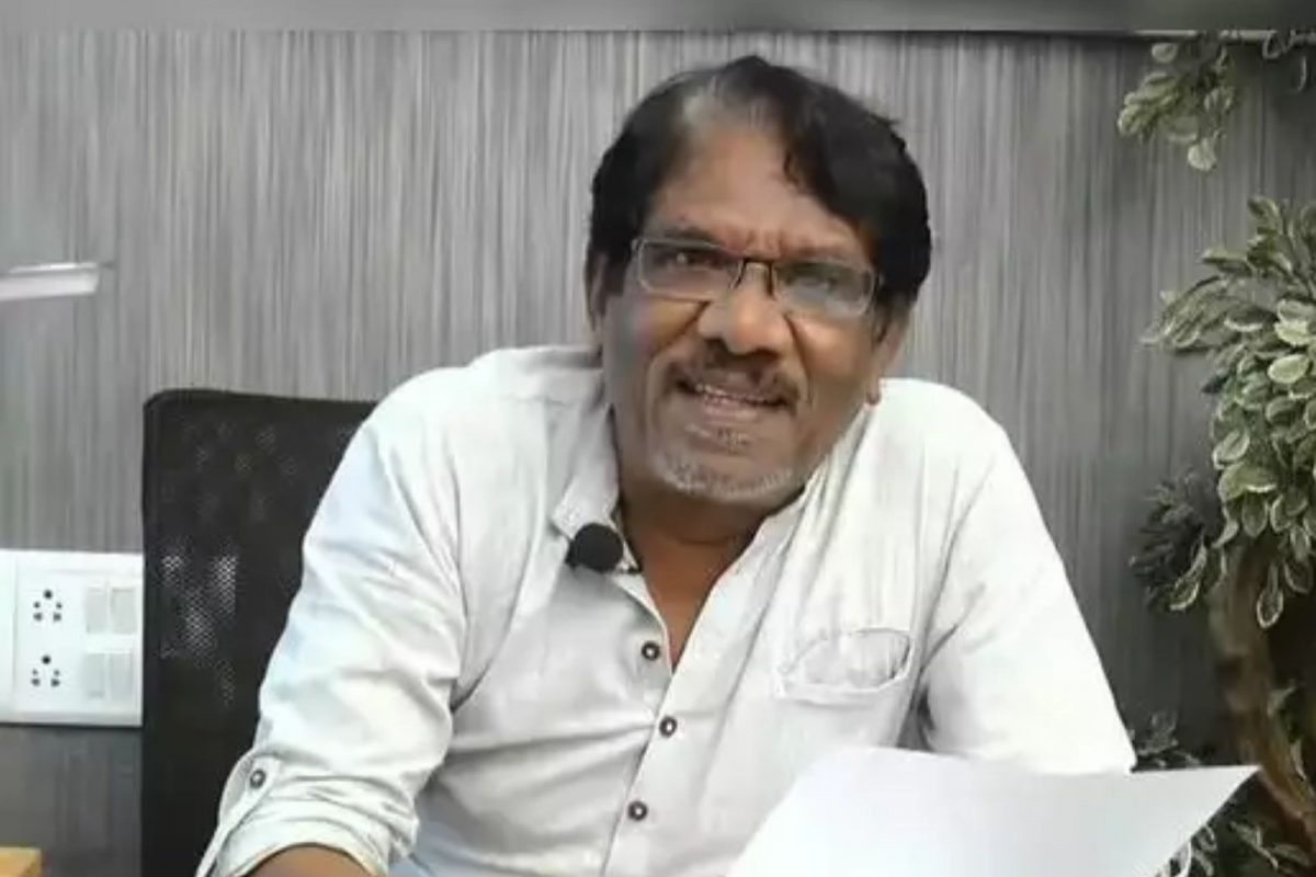 பூதக்கண்ணாடி அணிந்து குற்றம் பார்க்கக்கூடாது: பாரதிராஜா