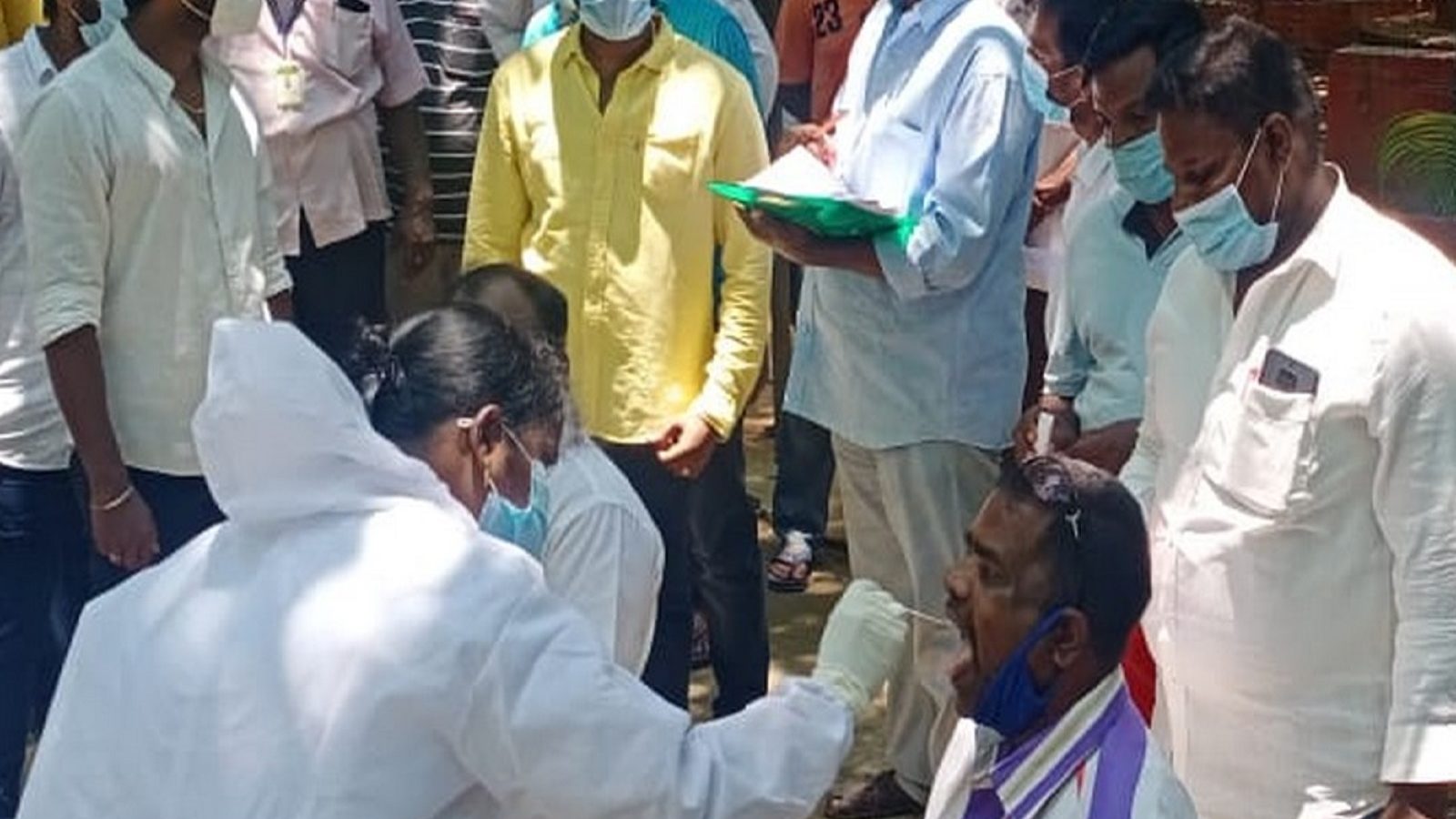 இந்தியாவில் கணிசமாக அதிகரிக்கும் கொரோனா! 24 மணி நேரத்தில் 12,885 பேருக்கு பாதிப்பு!!