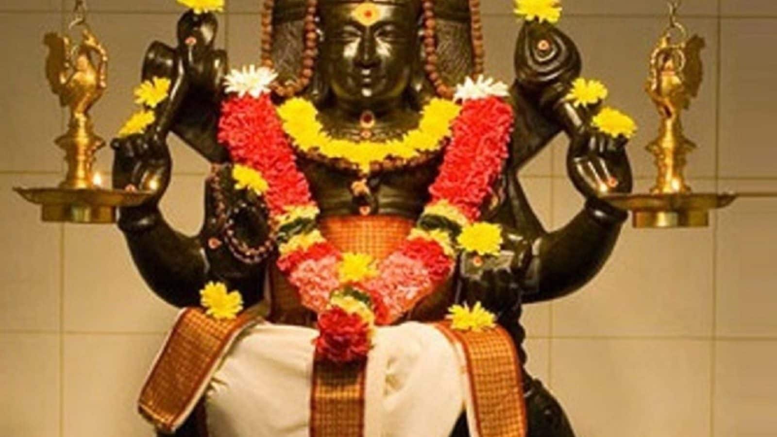 குரு பெயர்ச்சி 2021: இந்த நட்சத்திரத்தில் பிறந்தவர்கள் பெற போகும் பலன்கள் என்னென்ன தெரியுமா?