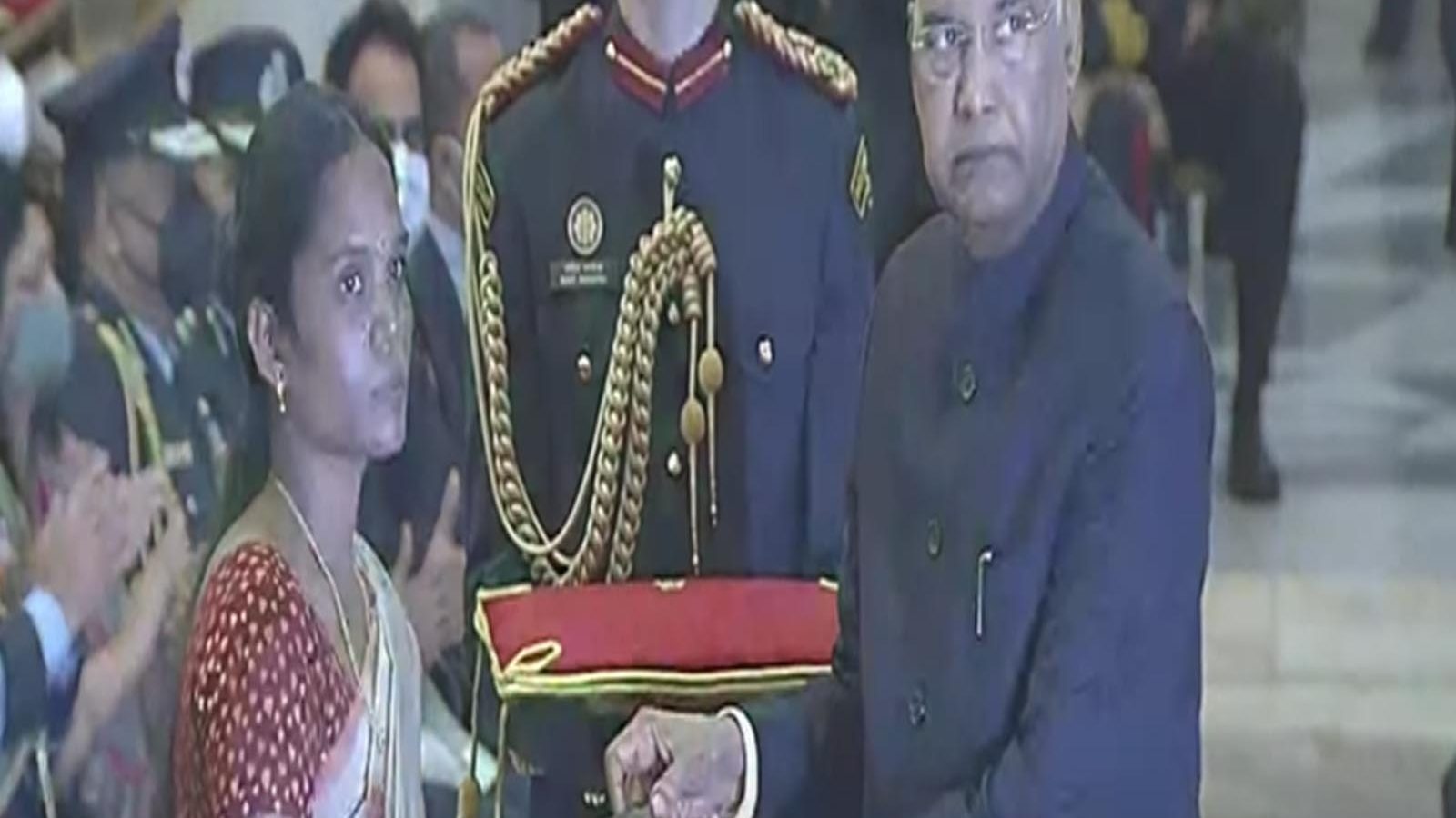 லடாக் எல்லையில் வீரமரணம் அடைந்த தமிழக வீரர் பழனிக்கு வீர் சக்ரா விருது