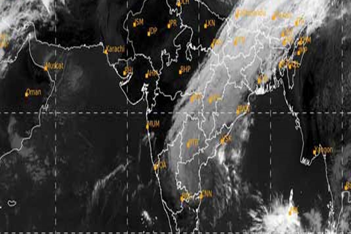 கரையை நெருங்கும் காற்றழுத்தம்..  22 மாவட்டங்களுக்கு கனமழை எச்சரிக்கை