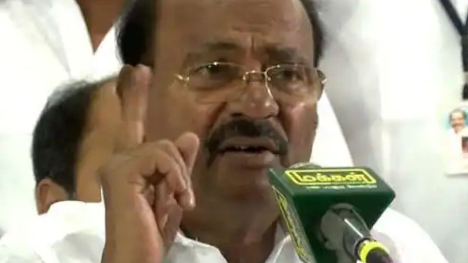 1820 மருத்துவர்கள் திடீர் நீக்கம் செய்யப்பட்டது அநீதி..ராமதாஸ் கண்டனம்