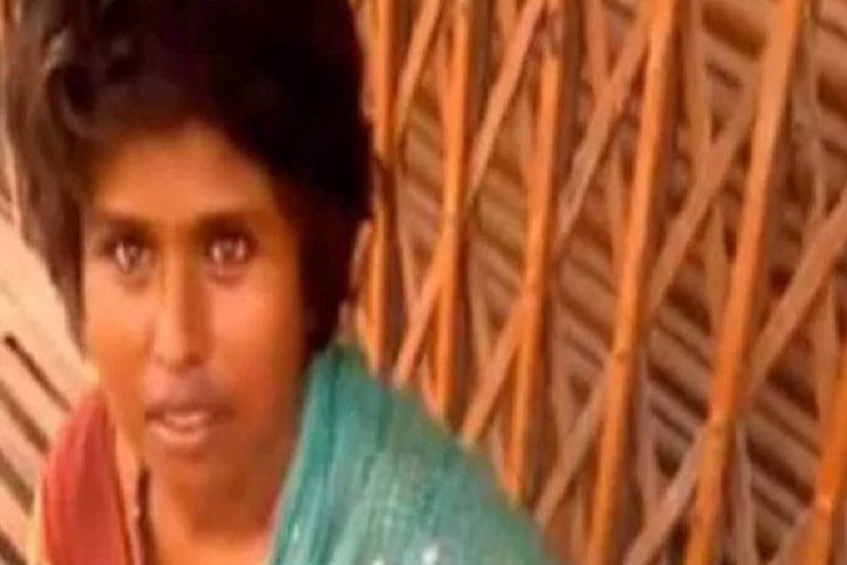 பிஎஸ்சி படித்தும் வாரணாசியில் பிச்சையெடுக்கும் பெண் - வைரலாகும் வீடியோ
