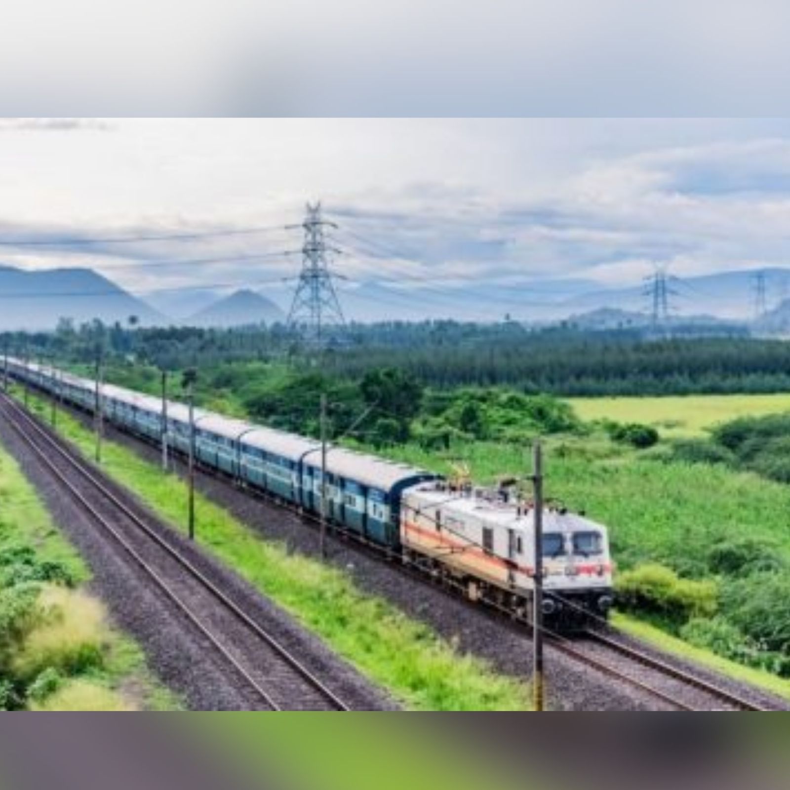நிலக்கரி ஏற்றி செல்வதற்காக இன்று ஒரே நாளில் 42 பயணிகள் ரயில்கள் ரத்து