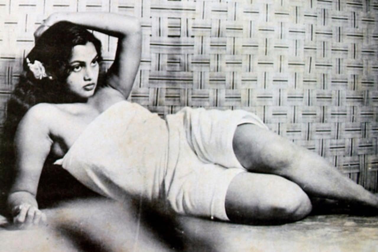 Silk Smitha Birth anniversary,silk smitha, silk smitha birthday, silk smitha age, silk smitha death anniversary, silk smitha death reason, silk smitha biography, silk smitha age, silk smitha biopic, silk smitha wikipedia, silk smitha songs, சில்க் ஸ்மிதா பிறந்தநாள், சில்க் ஸ்மிதா, சில்க் ஸ்மிதா பிறந்த நாள், சில்க் ஸ்மிதா வயது, சில்க் ஸ்மிதா மரணம், சில்க் ஸ்மிதா இறப்புக்கான காரணம், சில்க் ஸ்மிதா வாழ்க்கை வரலாறு