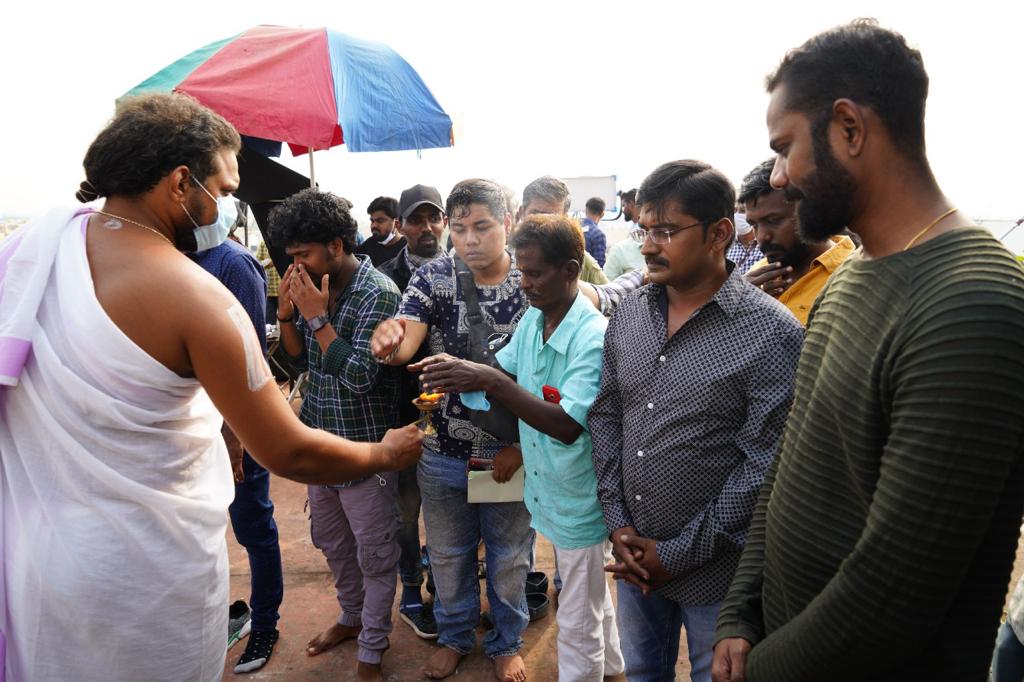 Yogi Babu starring in Malayalam director Rejish Midhila fantasy film, yogi babu, yogi babu fantasy film, yogi babu malayalam movie, yogi babu comedy, yogi babu comedy video, yogi babu movies, யோகி பாபு, யோகி பாபு மலையாள திரைப்படம், யோகி பாபு காமெடி, யோகி பாபு ஃபேண்டஸி திரைப்படம்
