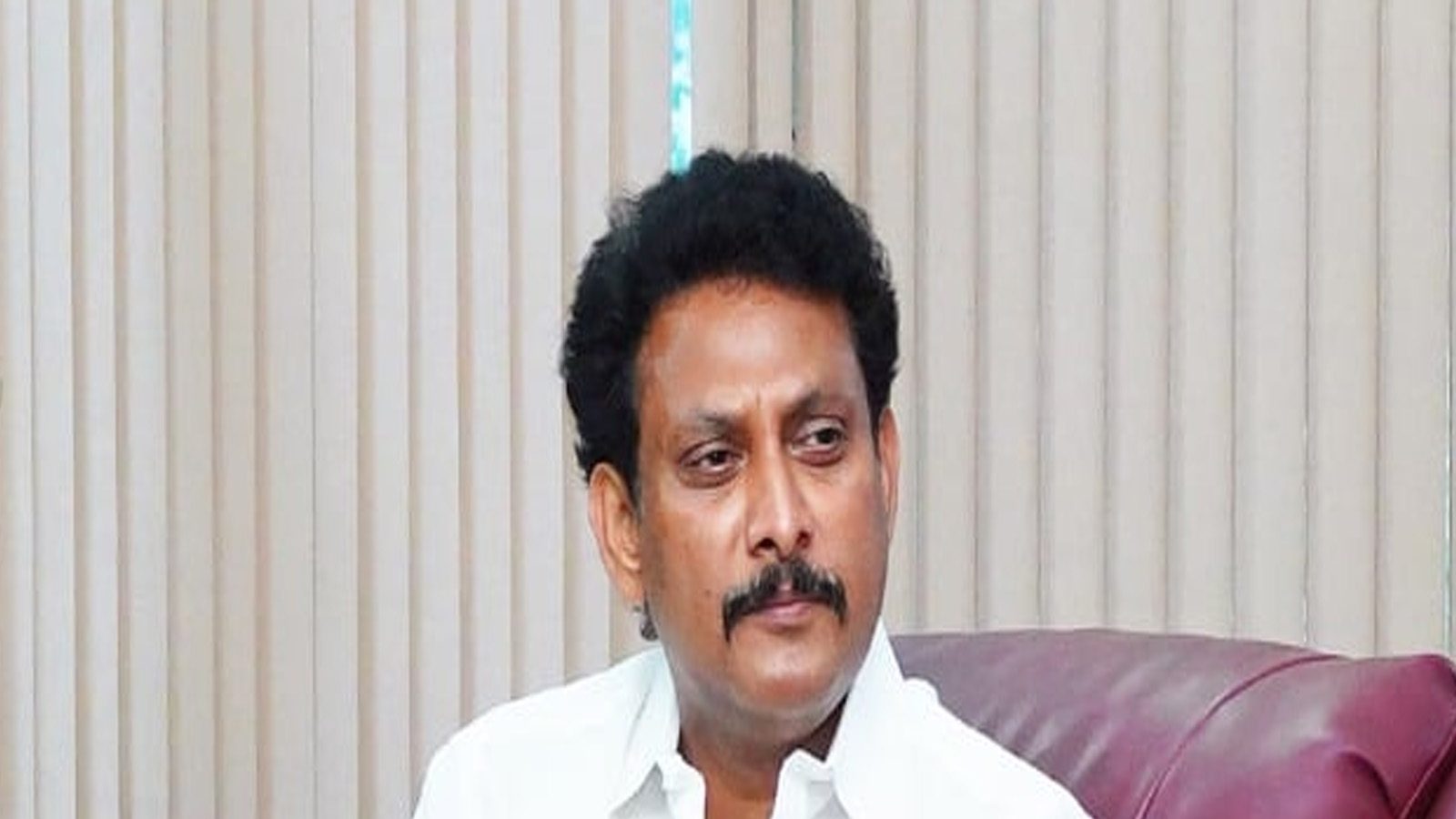 10, 11, 12ம் வகுப்பு மாணவர்களுக்கு பொதுத்தேர்வு கட்டாயம் நடைபெறும் - அமைச்சர் அன்பில் மகேஷ்!