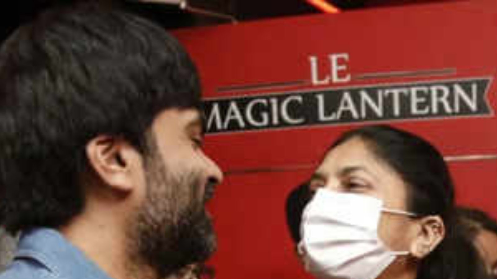 சிலம்பரசனுக்கு கதை சொன்ன சூரரைப் போற்று இயக்குனர் சுதா கொங்கரா