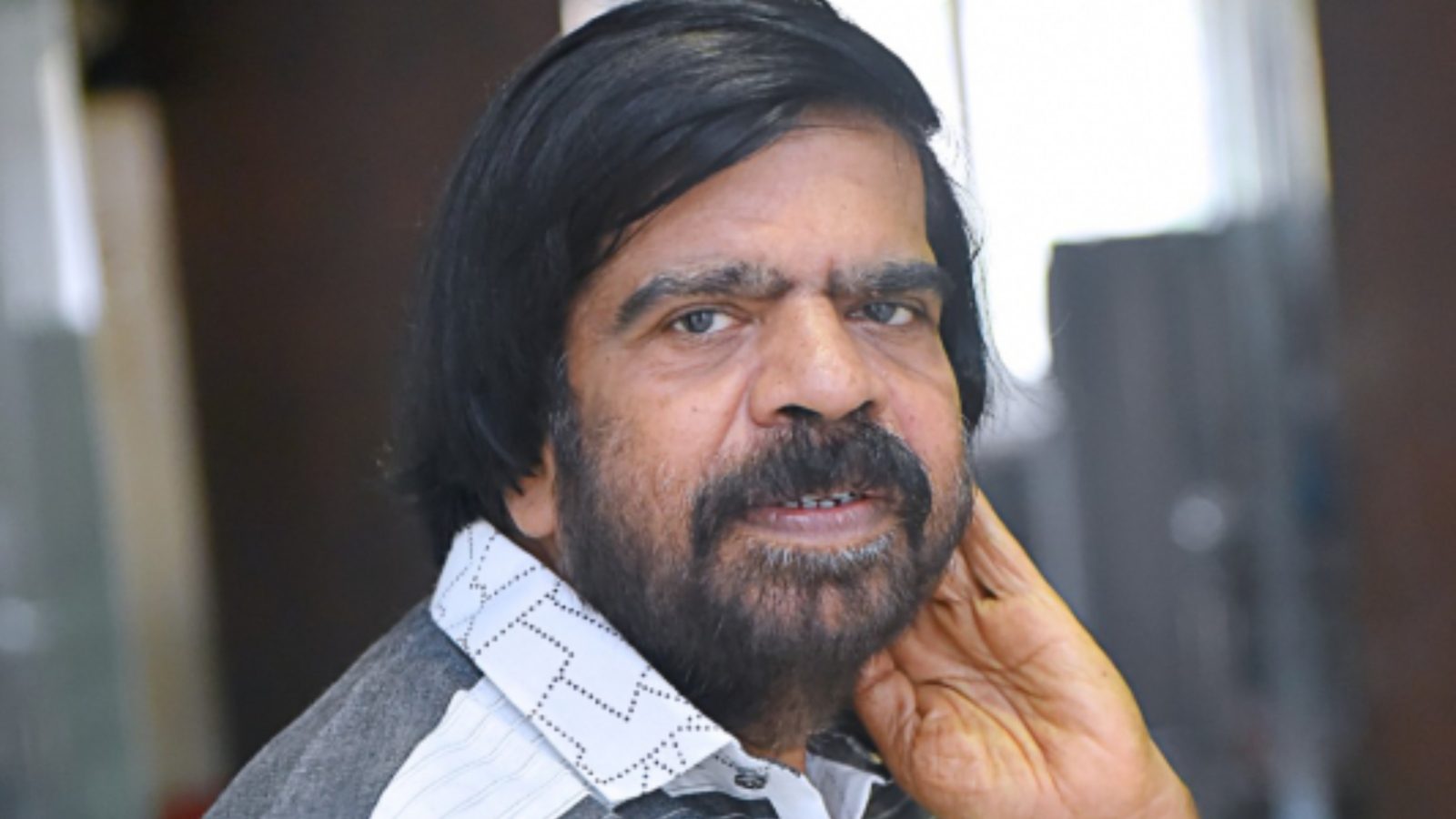 டி.ராஜேந்தருக்கு பாரதிராஜா தலைமையிலான சங்கம் கண்டனம்