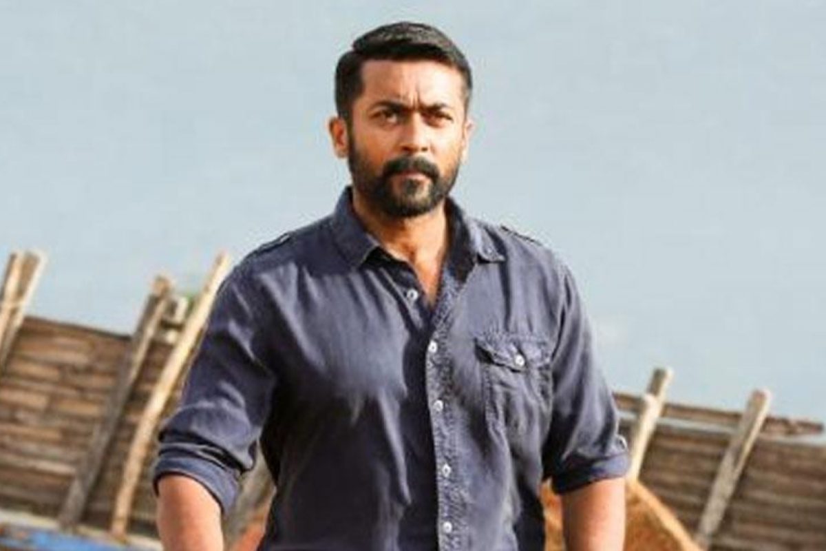 சூரரைப்போற்று படத்தை பார்க்க திருவனந்தபுரத்திலிருந்து வந்த ரசிகர்கள்!