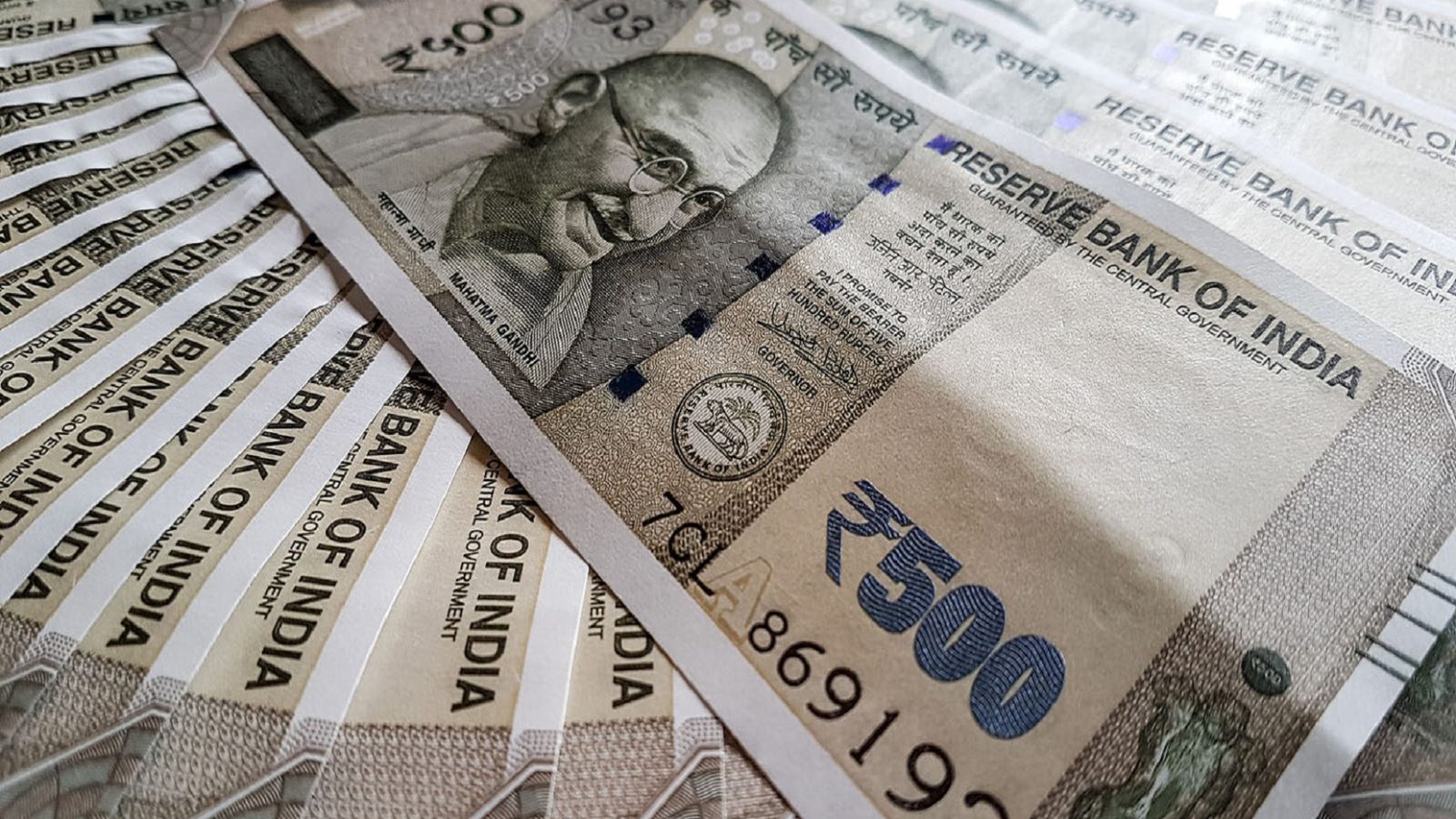 இது தான் ஜாக்பாட்.. ஓவர்நைட்டில் கோடீஸ்வரராக மாறிய ஆம்புலன்ஸ் ஓட்டுனர்