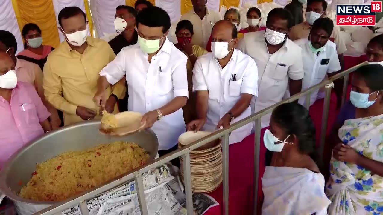 பாதிக்கப்பட்ட மக்களுக்கு நலத்திட்ட உதவிகளை வழங்கிய முதல்வர்