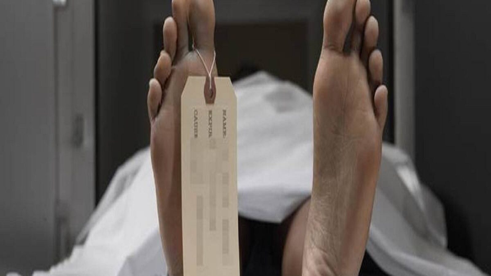 சத்தமாக பாடல்கள் கேட்ட பக்கத்து வீட்டுக்காரரை கொலை செய்த நபர்