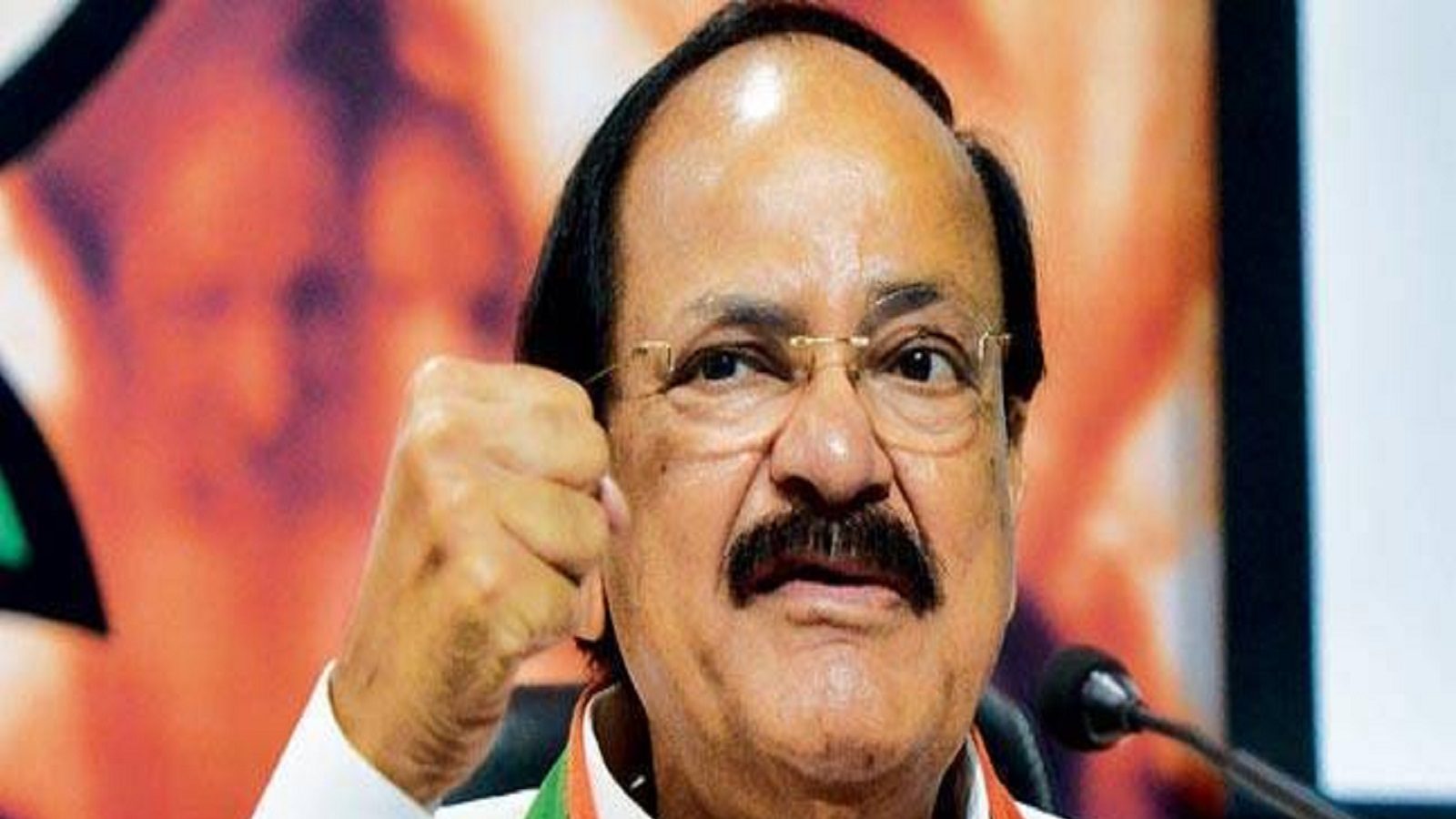 கல்வியில் மீண்டும் இந்தியா முதன்மை நிலையை அடைய வேண்டும் - வெங்கையா நாயுடு