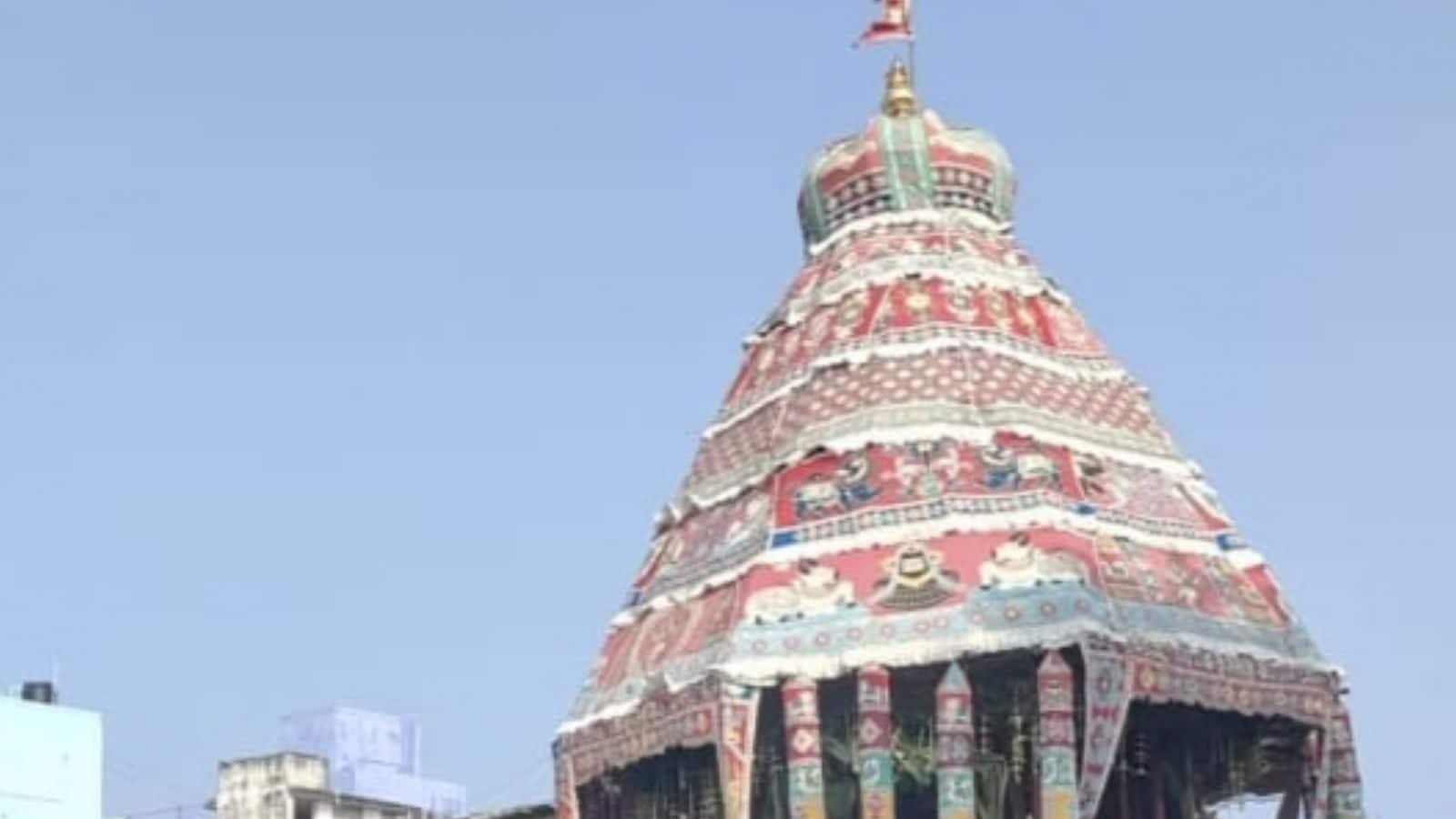 ஆருத்ரா தரிசன திருவிழா: சிதம்பரத்தில் கோலாகமாக நடந்த தேரோட்டம்...