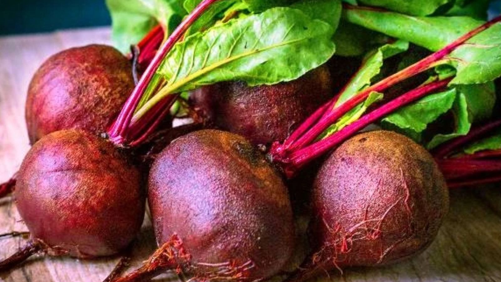 உங்களுக்கு இந்த பிரச்சனை இருந்தால் பீட்ரூட் சாப்பிடக்கூடாதாம்.. கவனமாக இருங்கள்..!