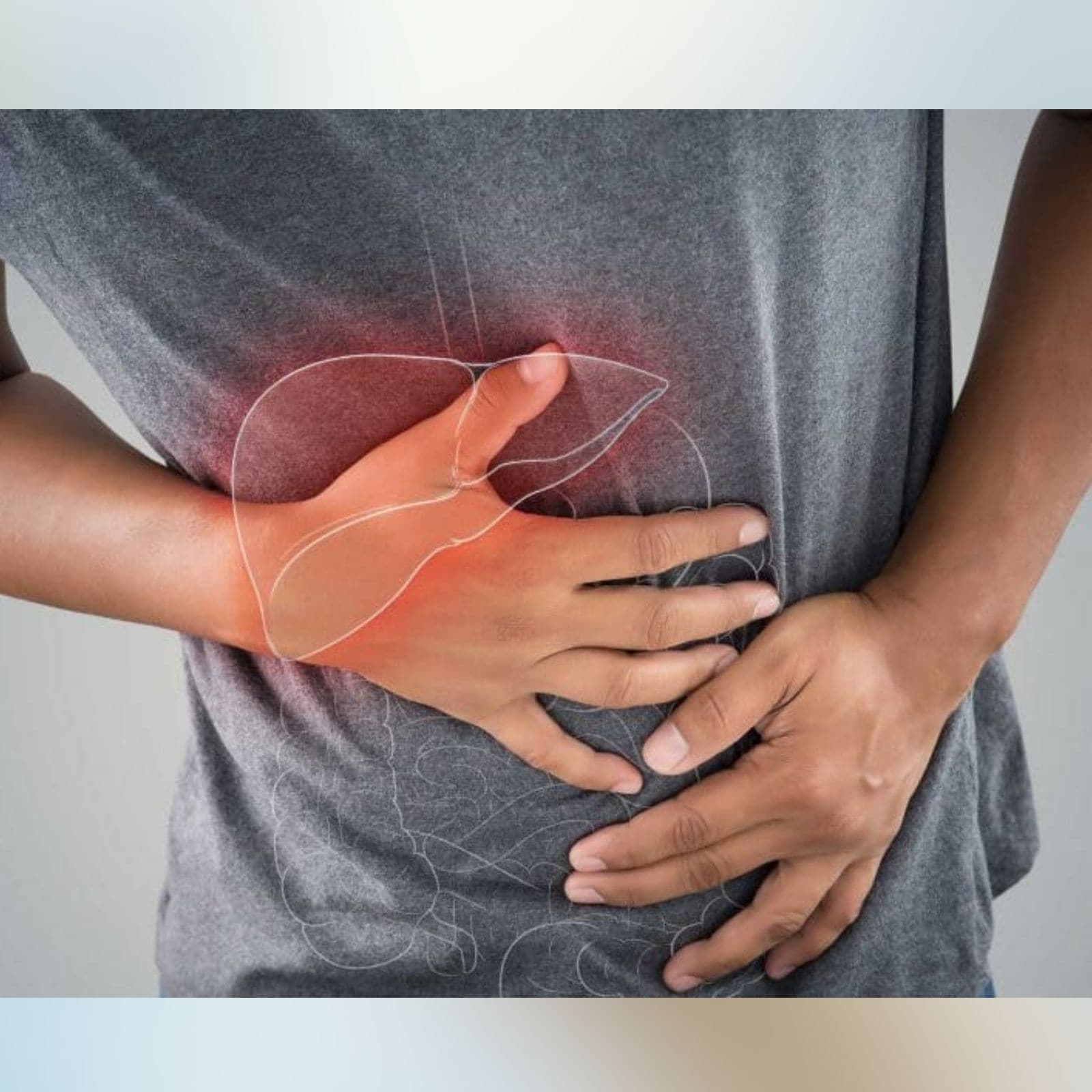 பொதுவாக மது பழக்கம் உள்ளவர்களுக்கு பல்வேறு உடல்நல பாதிப்புகள் உண்டாகும். இதனால் ஏற்படும் பாதிப்புகள் பற்றி வெளிப்புறத்தில் பெரிதாக எந்த அறிகுறிகளும் தென்படாது. ஆனால் உட்புறத்தில் உள்ள முக்கிய உறுப்புகள் பாதிப்படைய செய்யும். உடலில் உள்ள கழுவிகளை வெளியேற்றுவதில் கல்லீரலுக்கு மிக பெரிய பங்குண்டு. இந்த உறுப்பில் எதாவது பாதிப்பு ஏற்பட்டால் அவ்வளவு தான்.