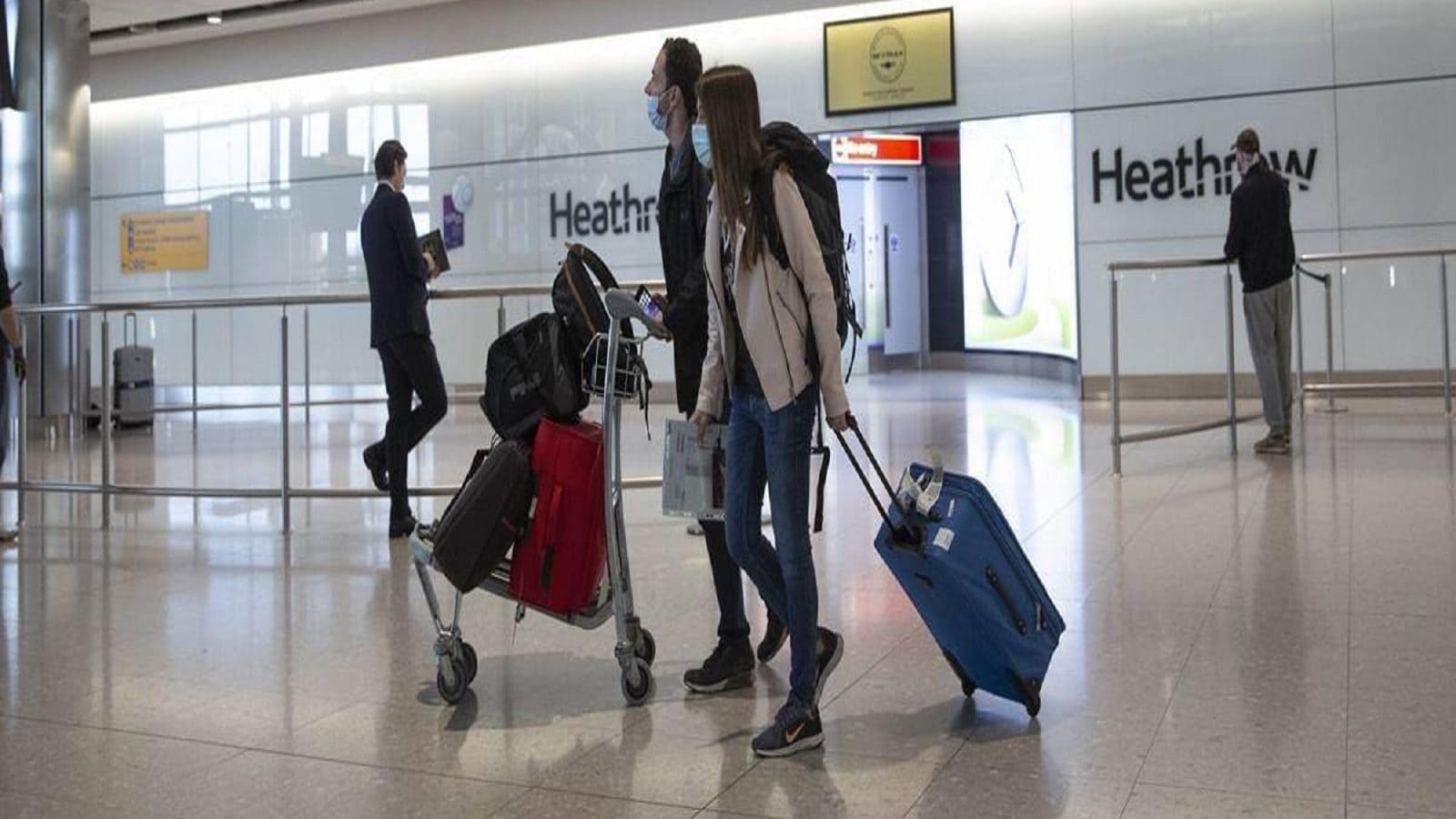 ஓமைக்ரான் தொற்றால் டெல்லியில் ஒருவர் பாதிப்பு - இந்தியாவில் பாதிப்பு எண்ணிக்கை 5ஆக உயர்வு