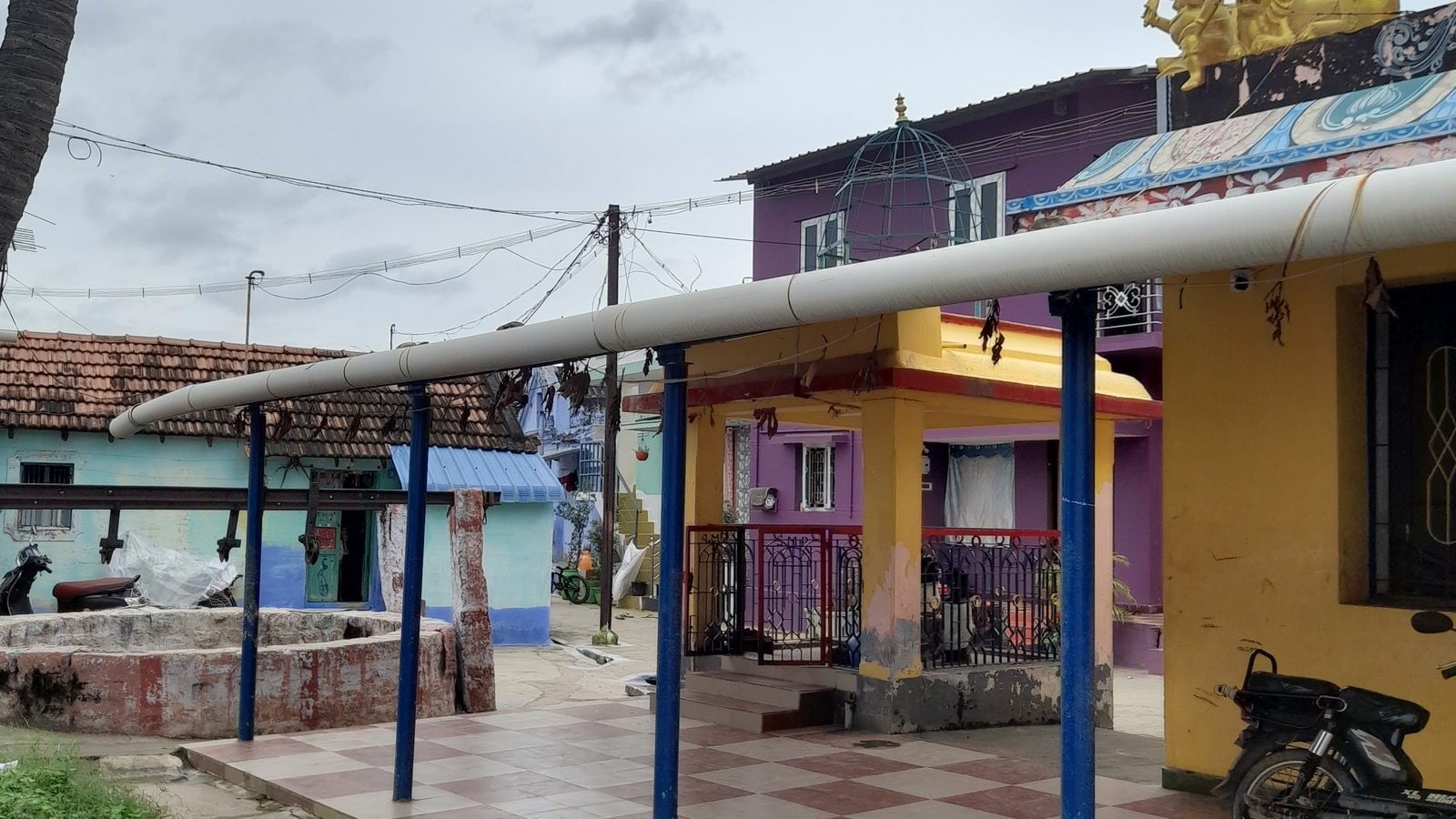 நாமக்கல் : மழைநீரை சேமிக்க வித்தியாச முயற்சியில் ஊர் இளைஞர்கள்!