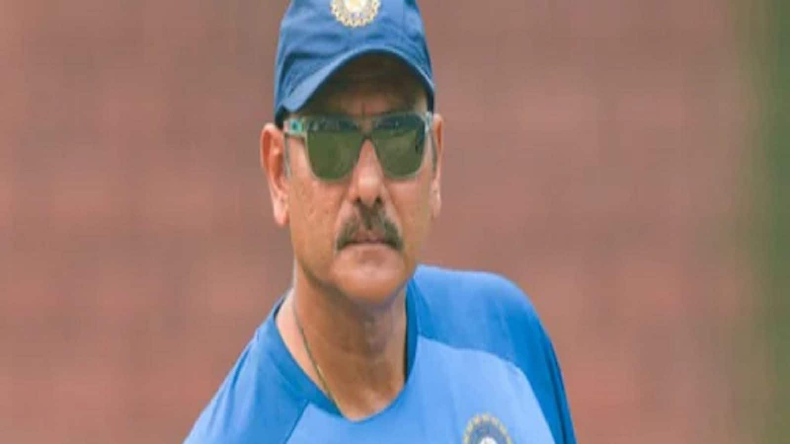 பிசிசிஐ-யின் ‘முட்டாள்தனமான விதிமுறை’யினால் என் வருமானம் போச்சே- சாஸ்திரி காட்டம்