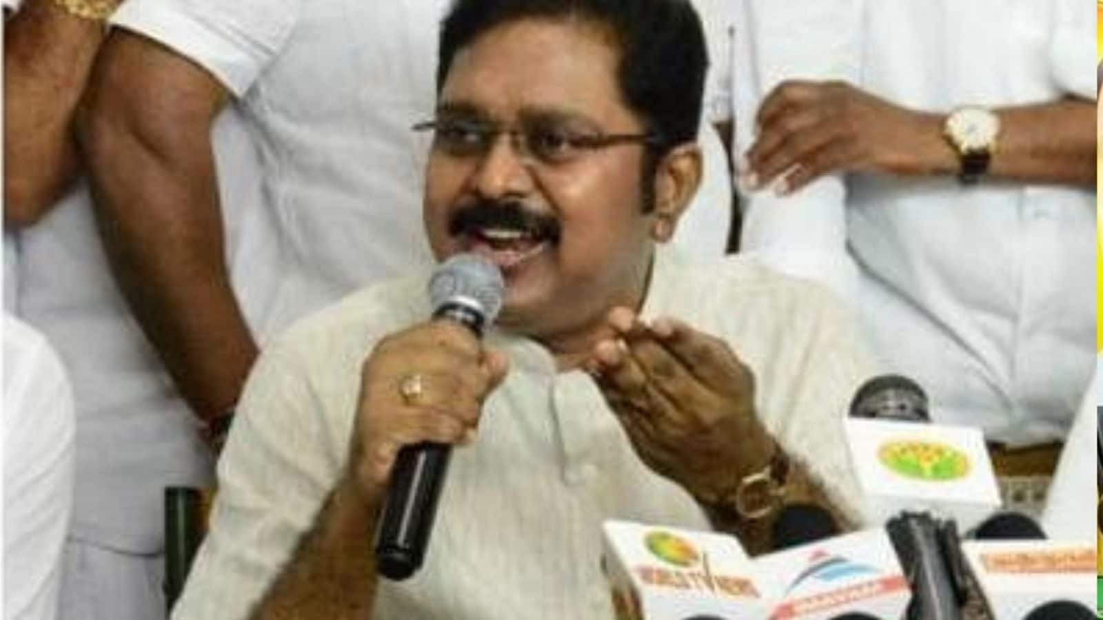 இரட்டை இலை சின்னத்திற்கு லஞ்சம் : டிடிவி தினகரனிடம் அமலாக்கத் துறையினர் 11 மணிநேரம் விசாரணை