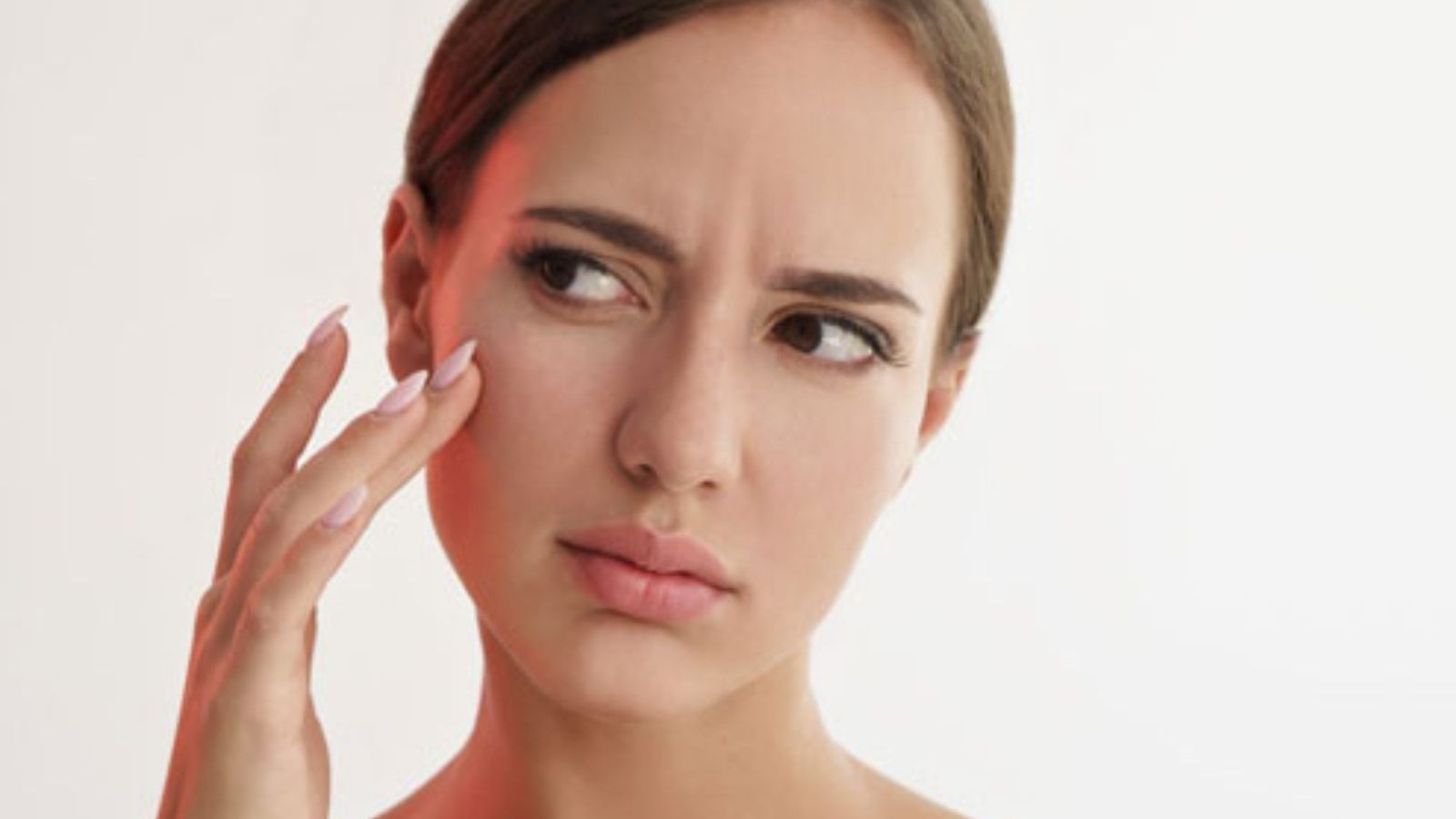 ஒயிட்ஹெட்ஸ் என்றால் என்ன?  இதனை எப்படி தடுக்கலாம்..