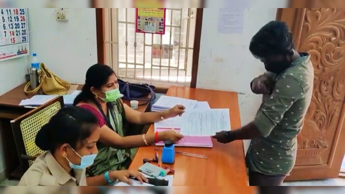 தேனி : ஜனவரி 31ம் தேதிக்கு பிறகு வேட்பு மனு தாக்கல் செய்தால் வெற்றிக்கு வாய்ப்பு - புது ரூட்டில் வேட்பாளர்கள்