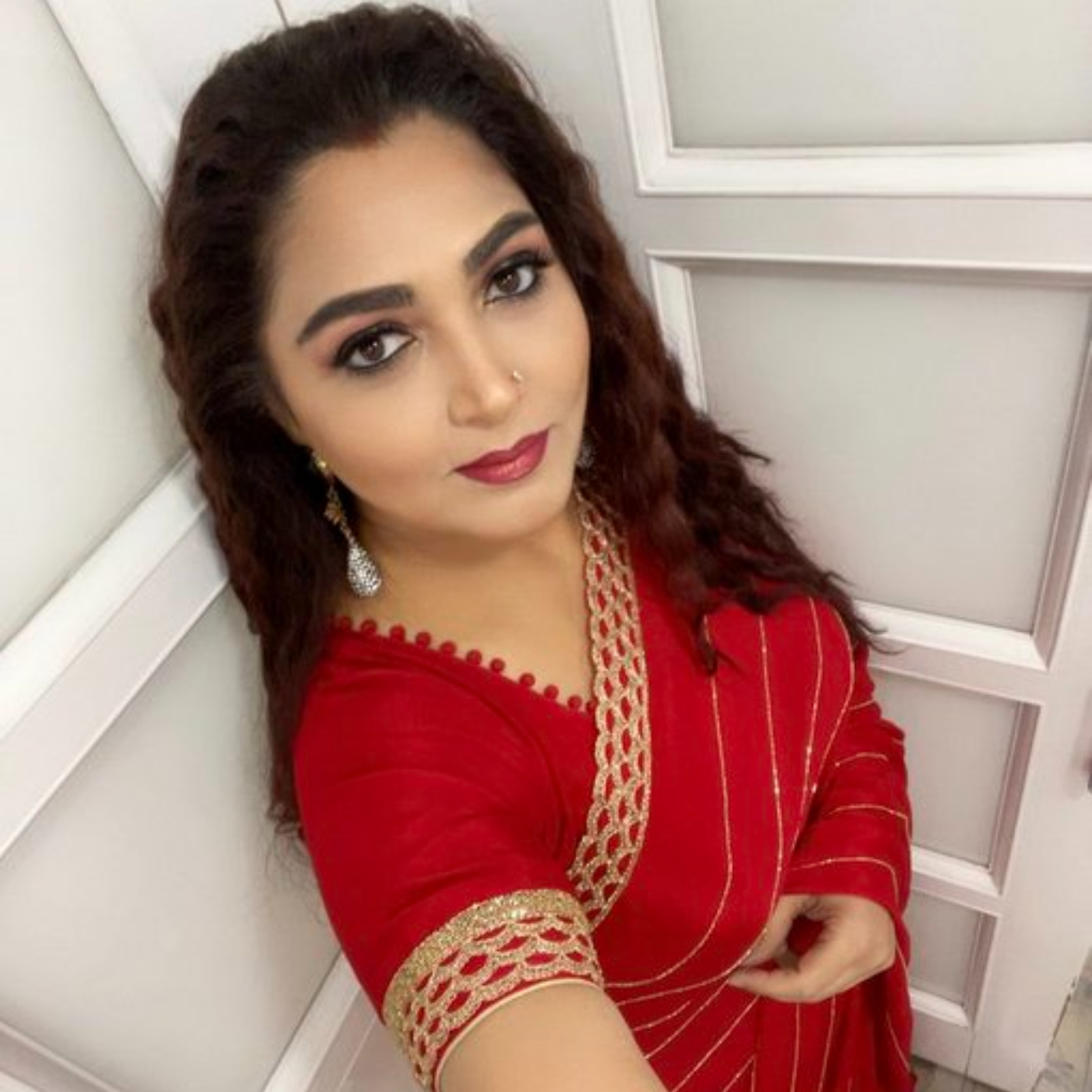 நேற்று மாலை வரை எனக்கு கொரோனா நெகட்டிவ், இப்போது பாஸிட்டிவ் - குஷ்பு