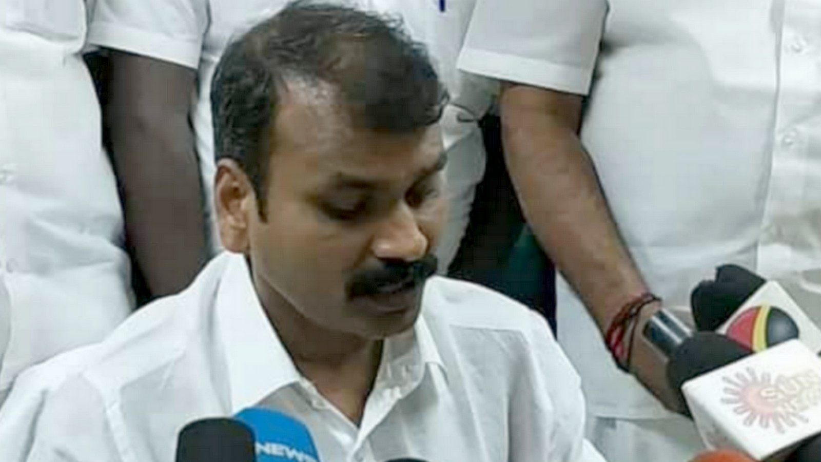 ஆல் இந்தியா ரேடியோ மூடப்படாது - எல்.முருகன் உறுதி