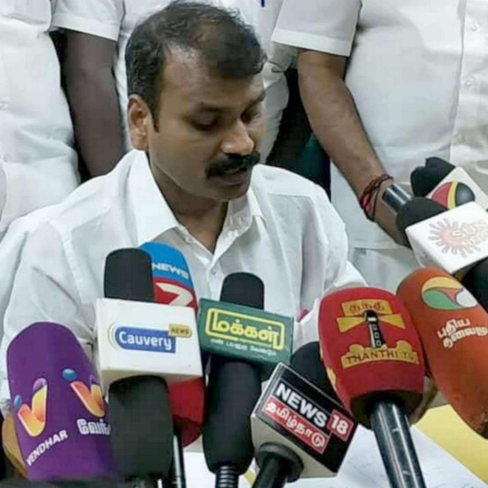 மத்திய அமைச்சர் எல்.முருகன் ஆஜராக நீதிமன்றம் உத்தரவு